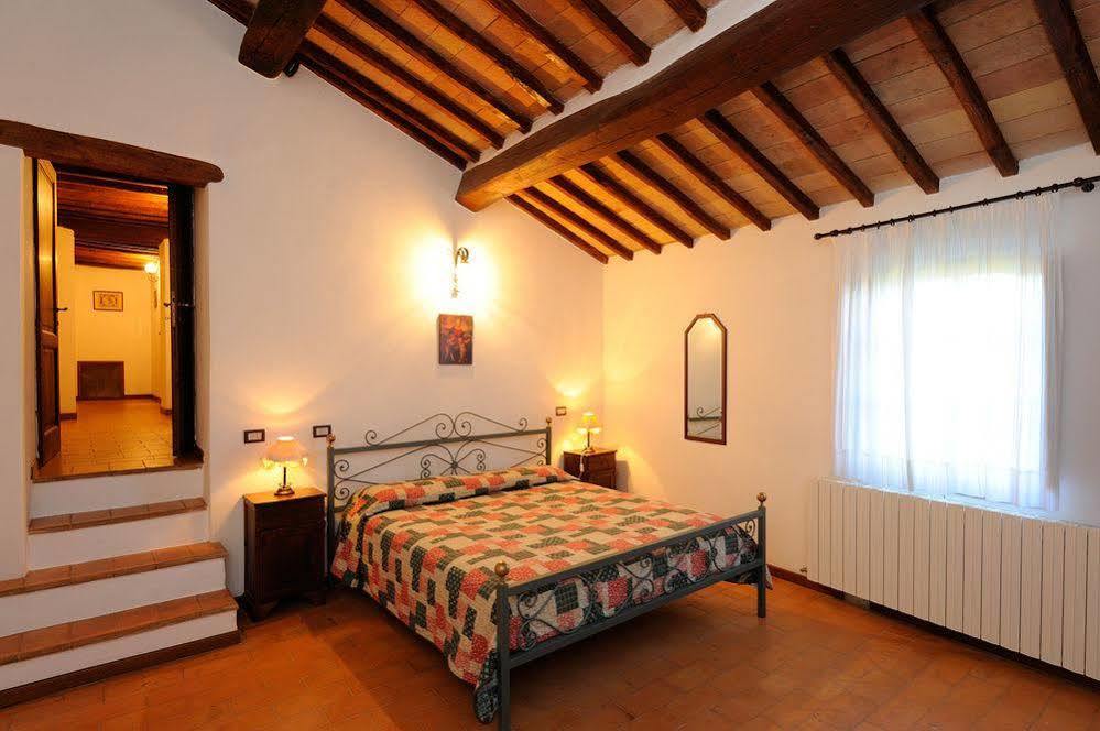 Relais Borgo Torale Hotel Passignano sul Trasimeno Eksteriør billede
