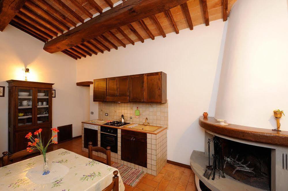Relais Borgo Torale Hotel Passignano sul Trasimeno Eksteriør billede