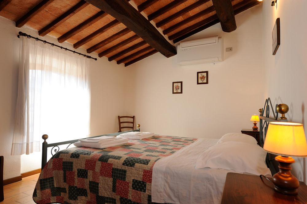 Relais Borgo Torale Hotel Passignano sul Trasimeno Eksteriør billede