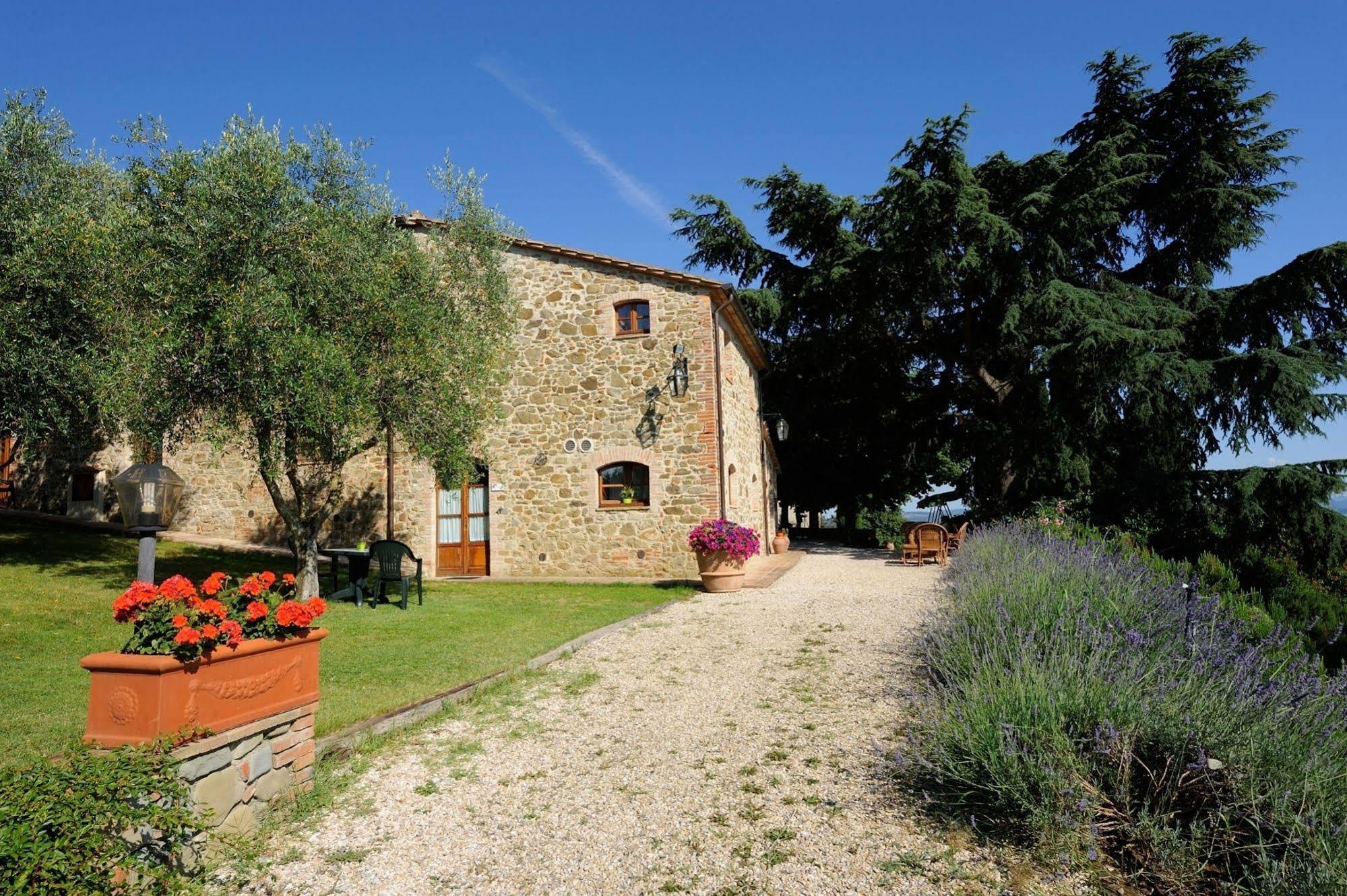 Relais Borgo Torale Hotel Passignano sul Trasimeno Eksteriør billede