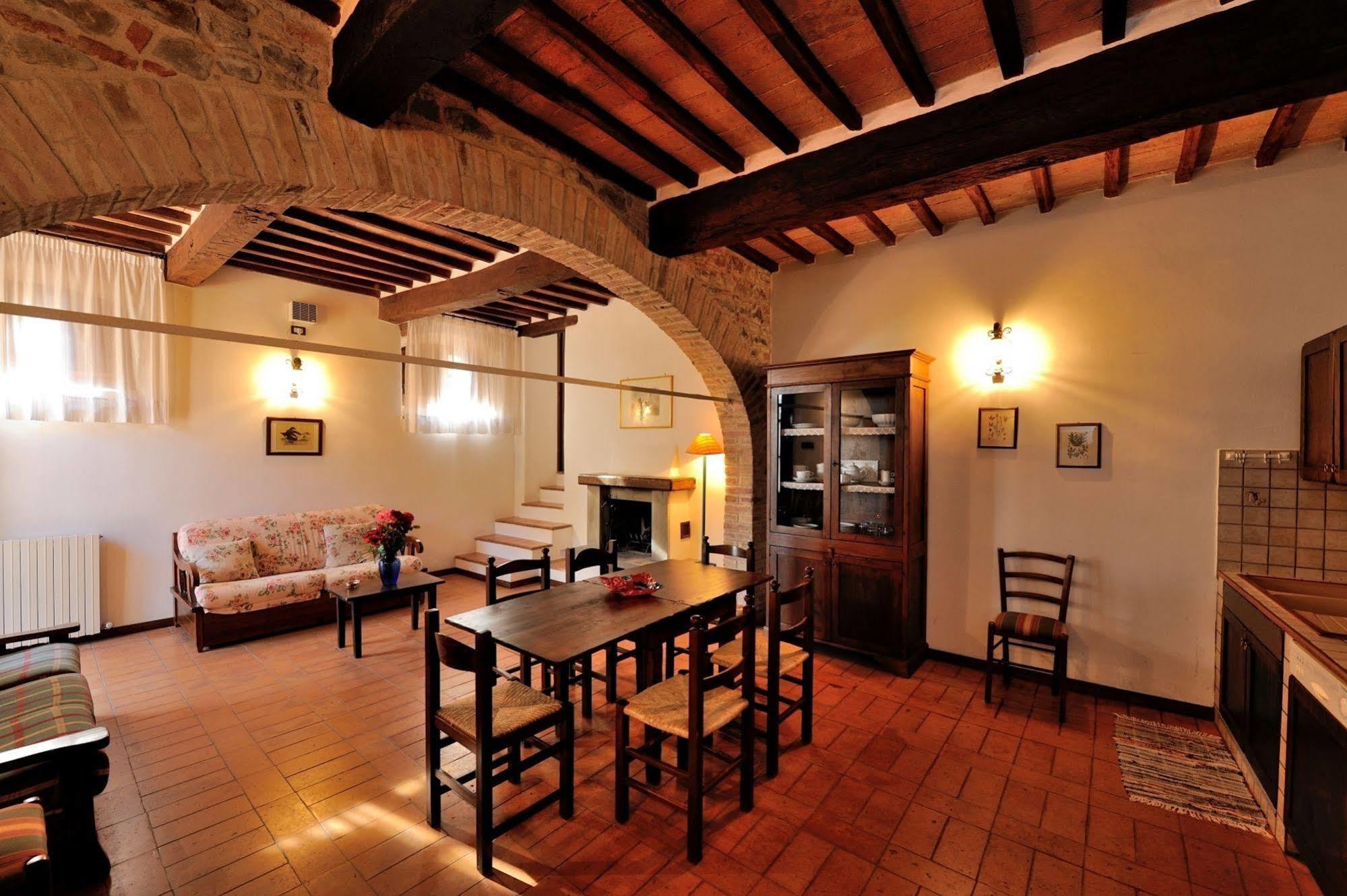 Relais Borgo Torale Hotel Passignano sul Trasimeno Eksteriør billede